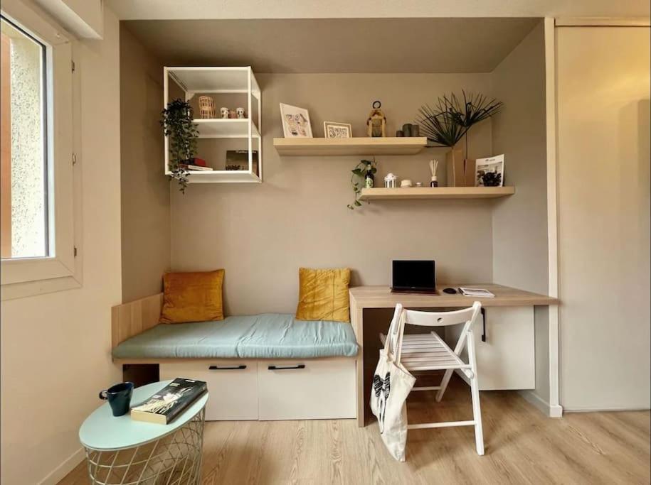 Studio Orchidee - Metro Arenes - Hopital A 5 Mn Apartment Toulouse Exterior photo
